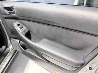 Toyota Avensis 2006 ( 127.467 kms ) Etiq C