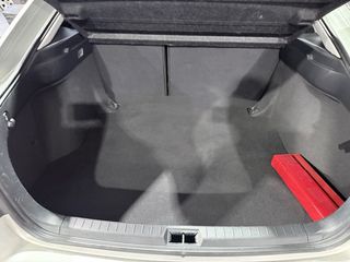 Toyota Avensis 2006 ( 127.467 kms ) Etiq C