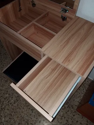 Tocador/Escritorio con Taburete Negro