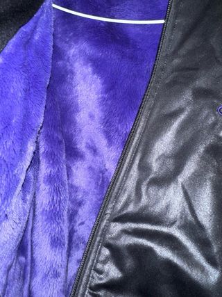 Chaqueta Adidas Chile 62 Vintage Negra y lila