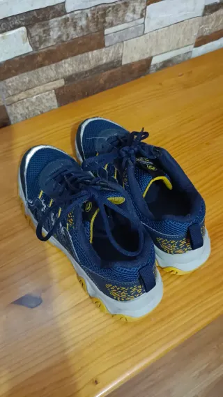 Deportivas Jhayber Azul y Amarillo