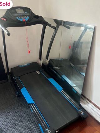 Cinta de Correr FYTTER con Inclinación