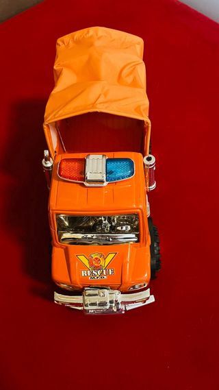Camioncino giocattolo