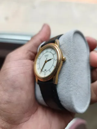 Reloj Yema Paris Dorado y Blanco