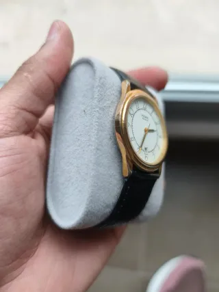 Reloj Yema Paris Dorado y Blanco