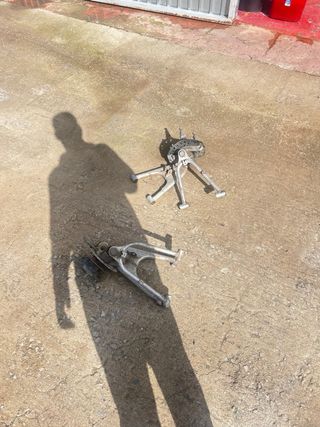 Mangueta y buje Suzuki LTZ 400