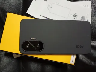 Scatola e manuali originali per Xiaomi Poco F7