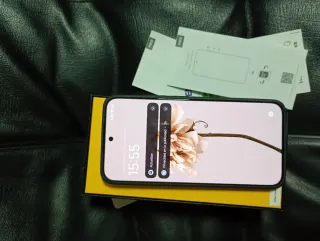 Scatola e manuali originali per Xiaomi Poco F7