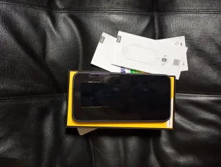 Scatola e manuali originali per Xiaomi Poco F7