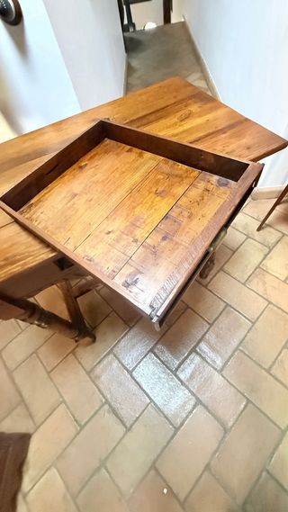 Mesa escritorio antigua de madera