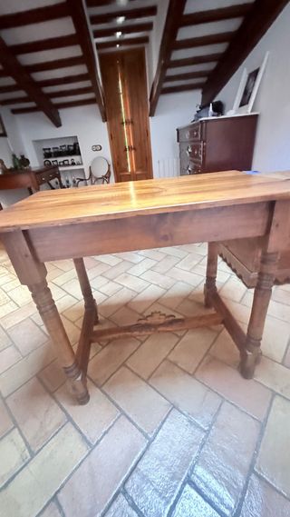 Mesa escritorio antigua de madera