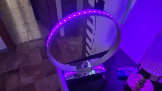 Lampada LED da tavolo, design moderno