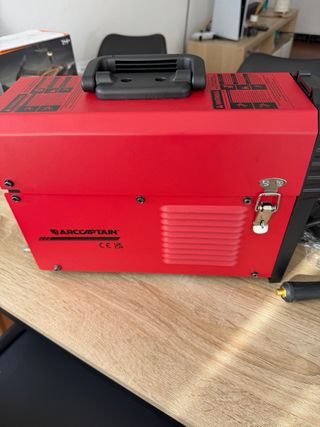 Soldadora Arccaptain MIG 140 + Alambre
