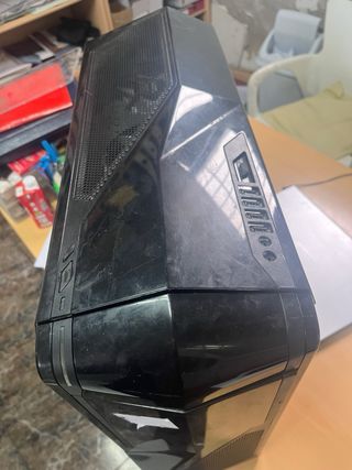 Torre PC Desktop Completa Nera in Vendita