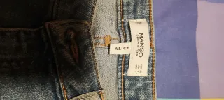 Vaqueros Mango desgastados