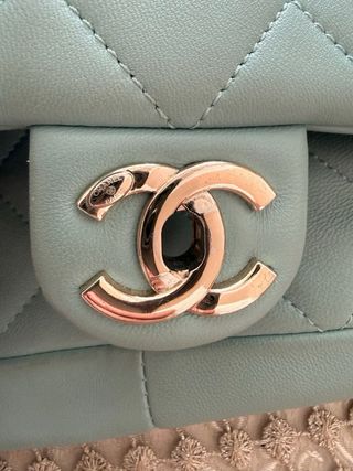 Bolso Chanel Flap Cuero Acolchado Menta