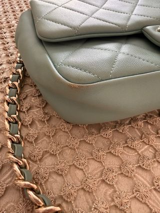 Bolso Chanel Flap Cuero Acolchado Menta