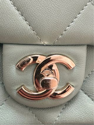 Bolso Chanel Flap Cuero Acolchado Menta
