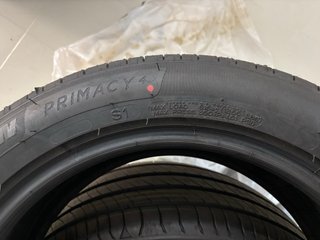 Neumáticos Michelin a estrenar 205/55 R17 91V