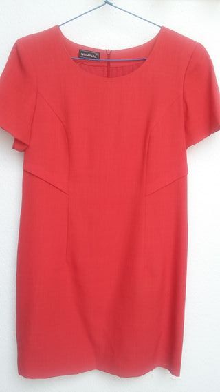 traje de vestido y chaqueta