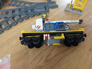 Tren grúa Lego con vías