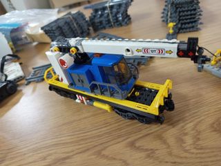 Tren grúa Lego con vías