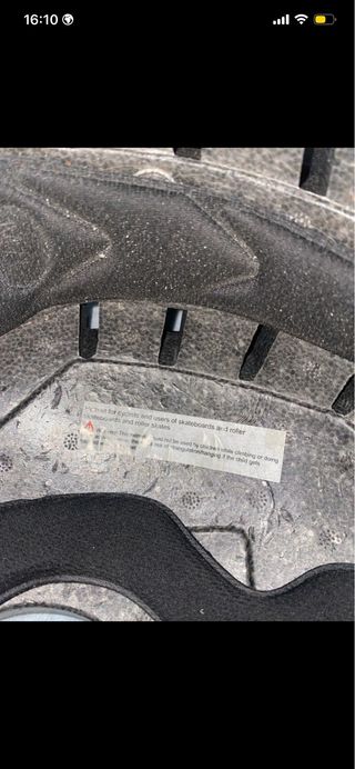 Casco patinete eléctrico con luces TALLA L