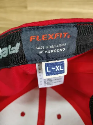 Gorra Flexfit Edición Especial Barbero Roja