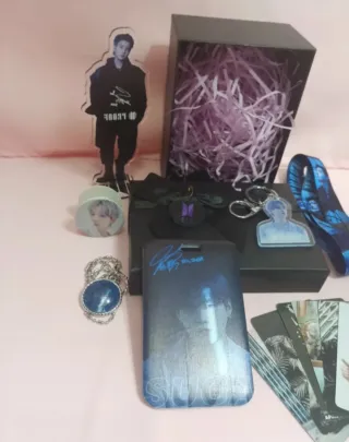 BTS Suga Set merchindising.