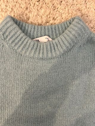 Jersey Zara azul cuello alto