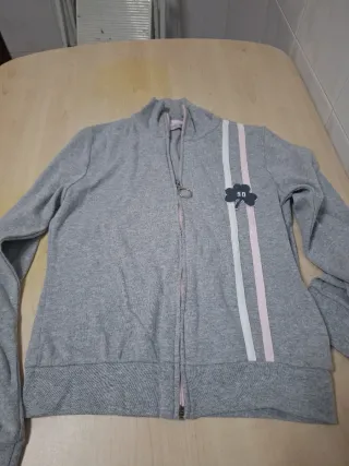 Conjunto falda y sudadera Zara gris