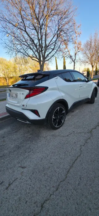 Toyota C-HR+ 2021