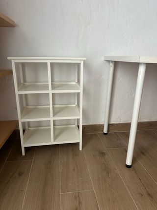 Mesa de escritorio blanca metálica