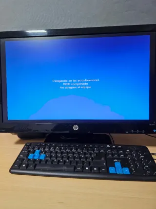 Ordenador Medion Intel i7-2600 Pack completo .