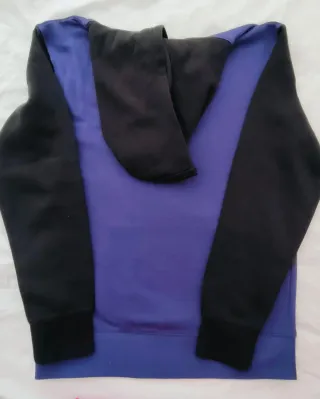Sudadera Jordan Morada y Negra talla 163-175cm