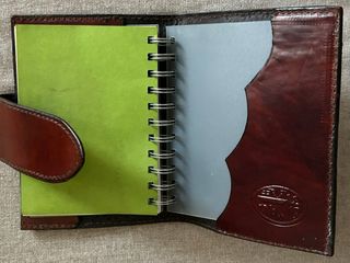 CARTERA DE PIEL CON DISEÑO FLORAL - VINTAGE