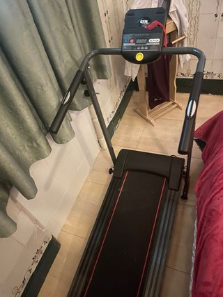 Cinta de Correr Eléctrica Gym Form Plegable