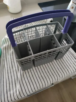 Cesta cubiertos lavavajillas Beko