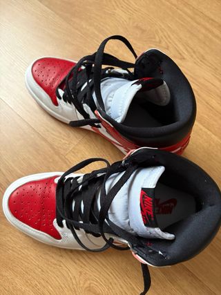 Jordan 1 Retro High OG Reverse Talla 42 Originales