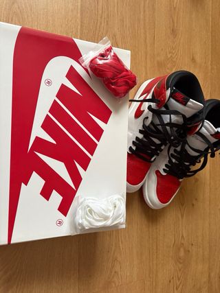Jordan 1 Retro High OG Reverse Talla 42 Originales