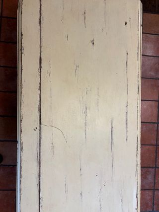 Mesa ovalada rústica madera.