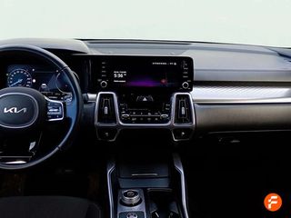 Kia Sorento 1.6 T-GDi HEV Drive 4x2 7pl