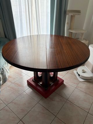 Tavolo rotondo in legno allungabile