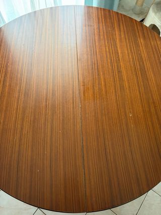 Tavolo rotondo in legno allungabile