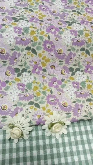 Dos retales medidas 0,50  centímetrs pr 1,45 metro