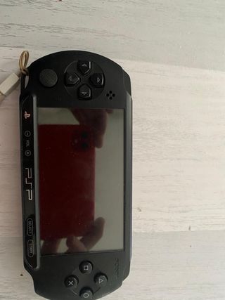 PSP Street Negra  Con god of war  Y Cargador