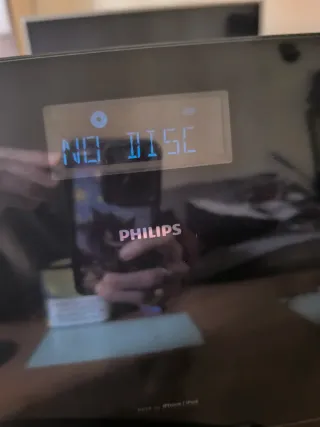 Philips Radio CD con Adaptador iPhone