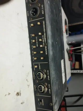 Ecler FAP 30 L Filtro Activo a reparar, hace ruido