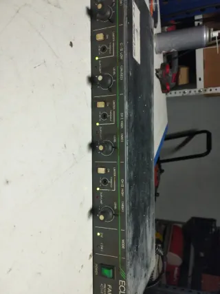 Ecler FAP 30 L Filtro Activo a reparar, hace ruido