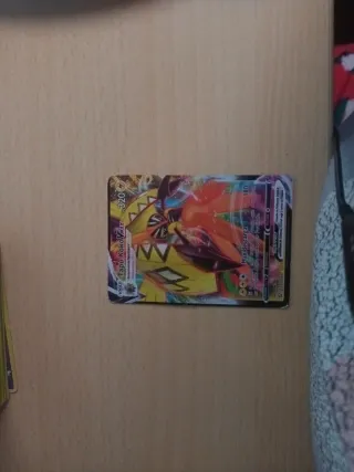 Carta Pokémon VMAX Tapu Koko VMAX